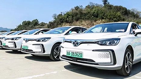 世界杯官网与滴滴合力发展智慧出行 京桔万台EU5网约车首批交付
