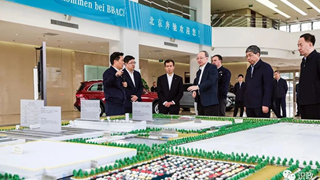 市委书记尹力调研2026世界杯官网入口：坚持聚焦主业，做好“高新特”文章